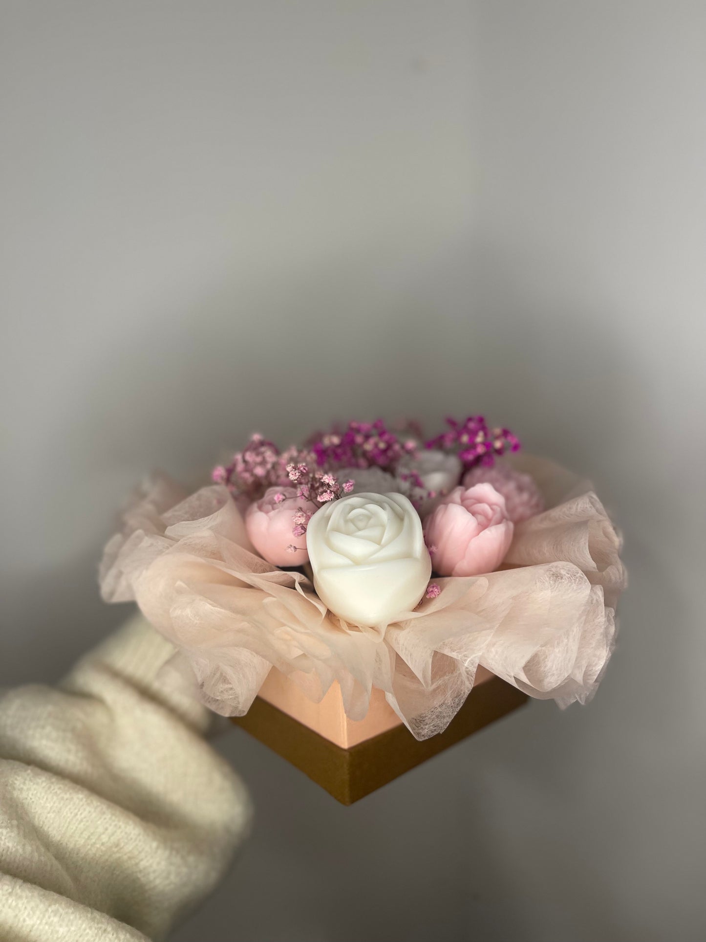 ROSE & LOTUS SCENTED SOAP FLOWER BUCKET