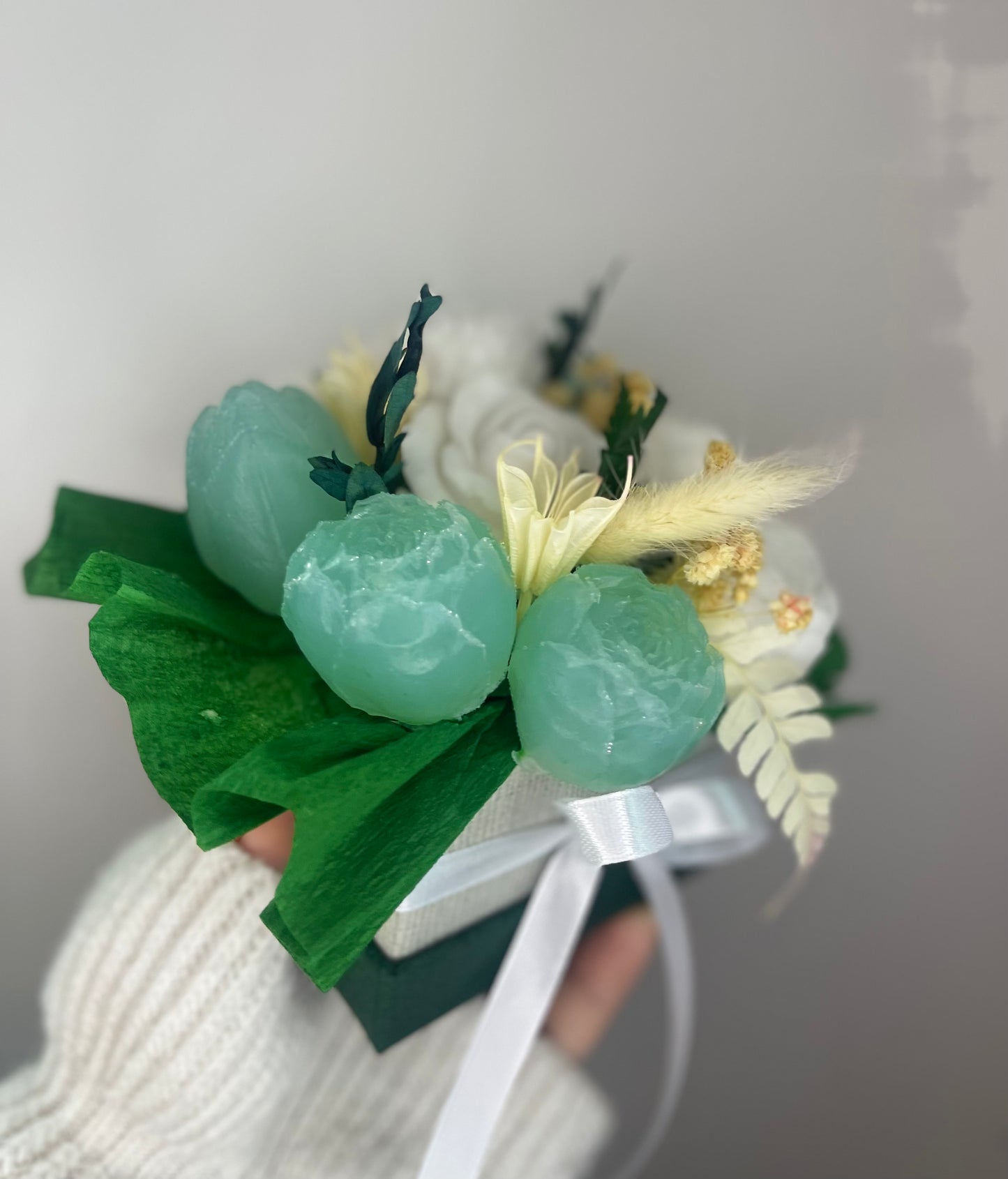 PEONIES SCENTED SOAP FLOWER BUCKET